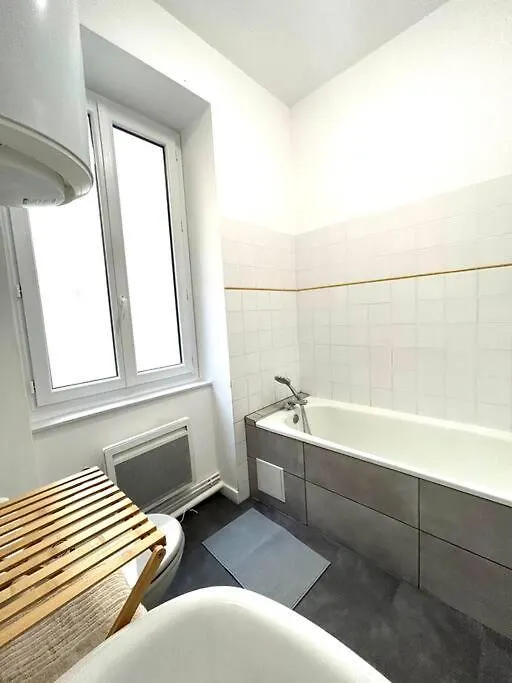 Apartment Studio Le «Victor Hugo» , Hyper Centre Ville Vienne